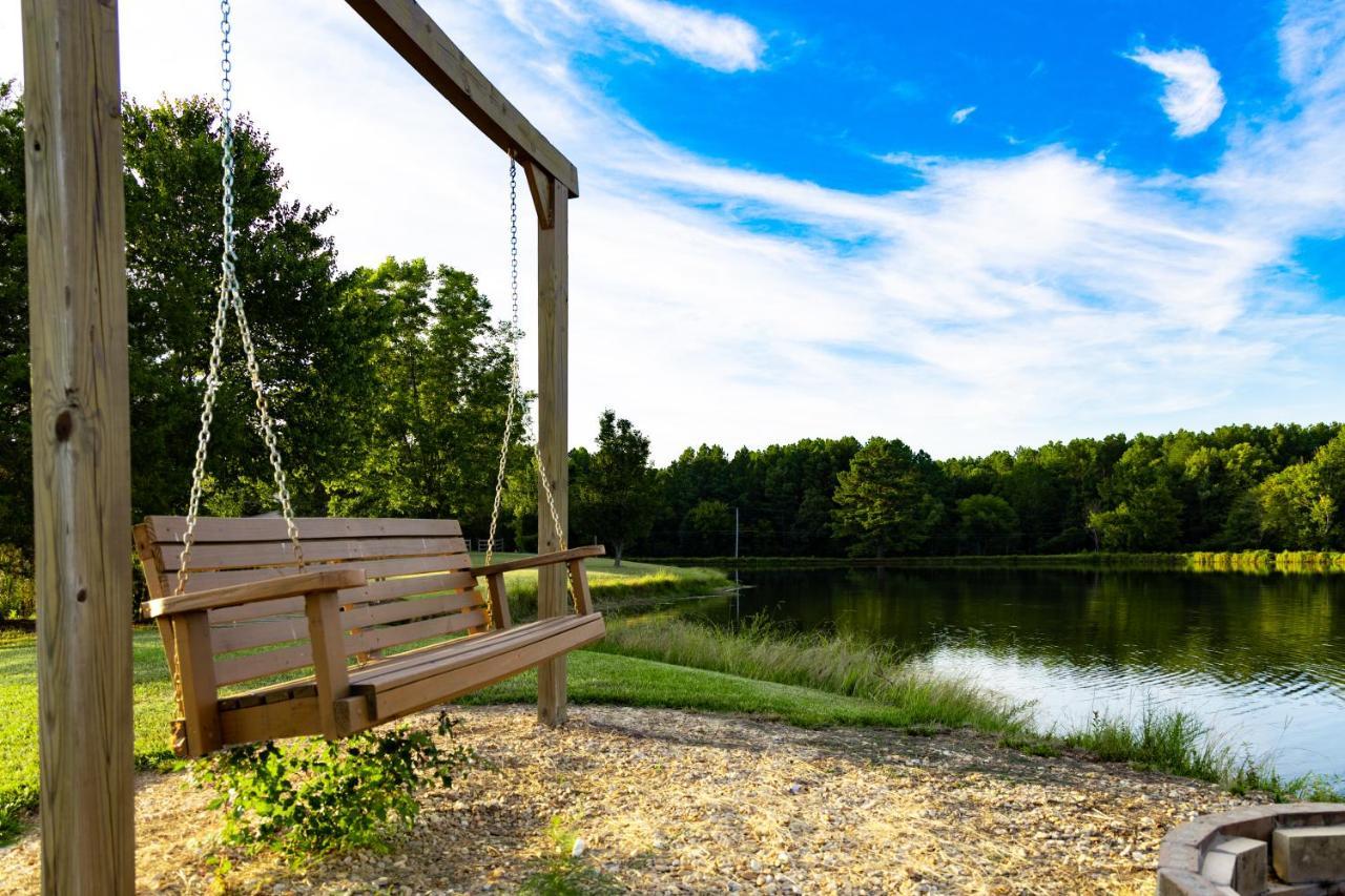 Moon Lake Farm Chesterville Exterior foto